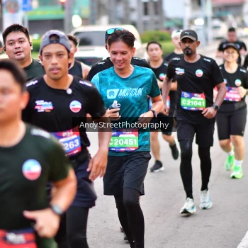Runner Photo 3618110