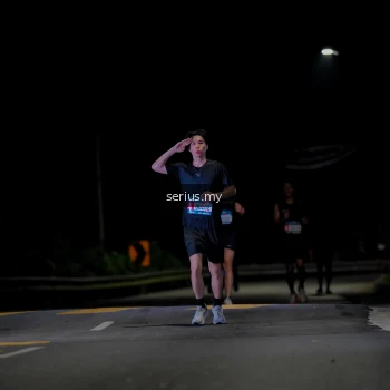Runner Photo 3618125
