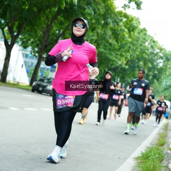 Runner Photo 3618133