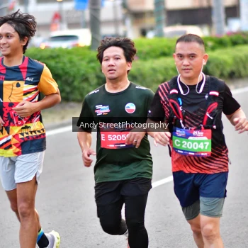 Runner Photo 3618134