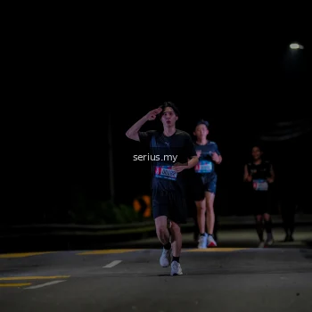 Runner Photo 3618145