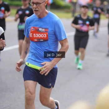 Runner Photo 3618159