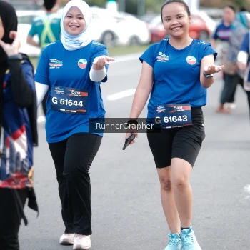 Runner Photo 3618191