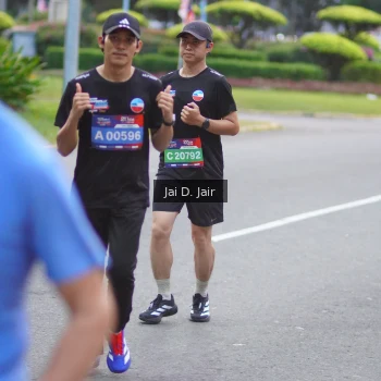 Runner Photo 3618197