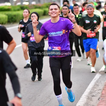 Runner Photo 3618199