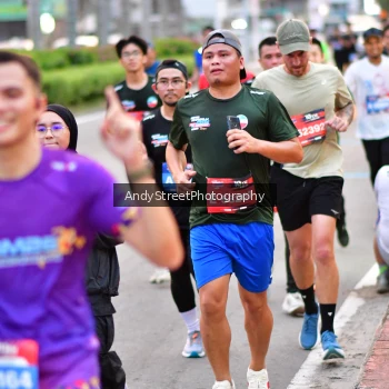 Runner Photo 3618202