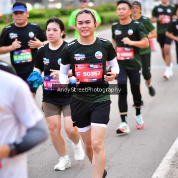 Runner Photo 3618221