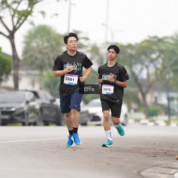 Runner Photo 3618246