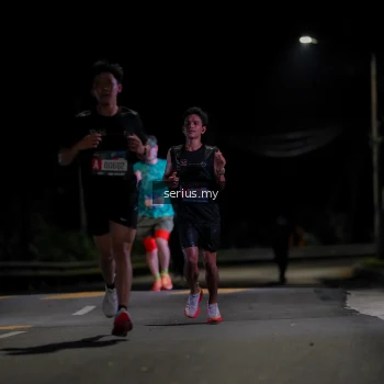 Runner Photo 3618273