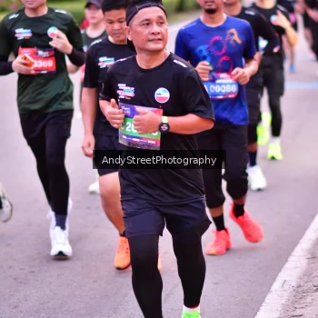 Runner Photo 3618344