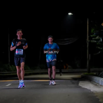 Runner Photo 3618347