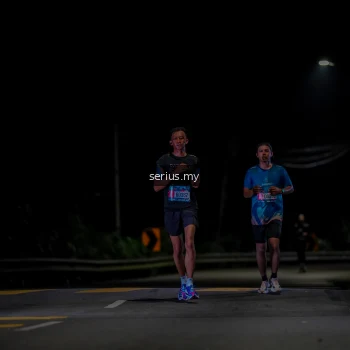 Runner Photo 3618350