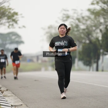 Runner Photo 3618372