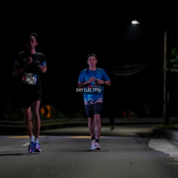 Runner Photo 3618381