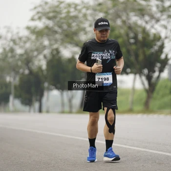 Runner Photo 3618382