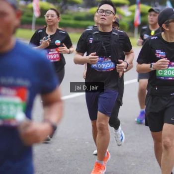 Runner Photo 3618391