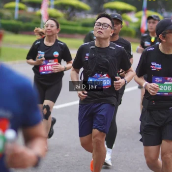 Runner Photo 3618403