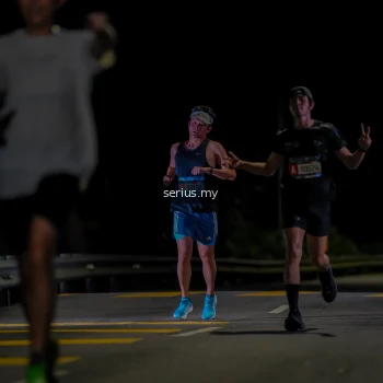 Runner Photo 3618576