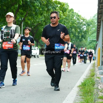 Runner Photo 3618590
