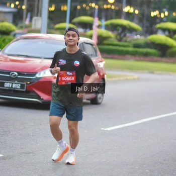 Runner Photo 3618594