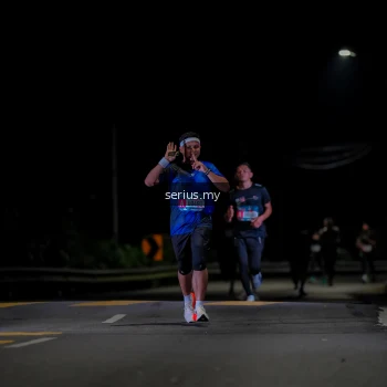 Runner Photo 3618595