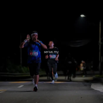 Runner Photo 3618611