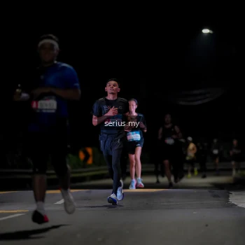 Runner Photo 3618631