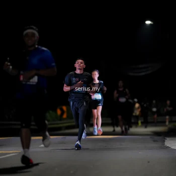 Runner Photo 3618640