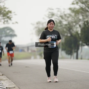 Runner Photo 3618679
