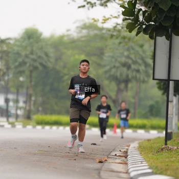 Runner Photo 3618684