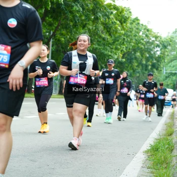 Runner Photo 3618695