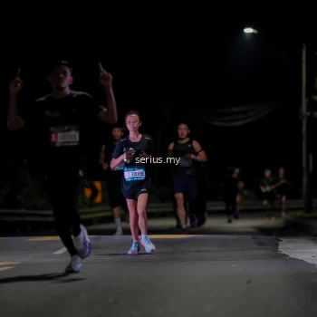 Runner Photo 3618705