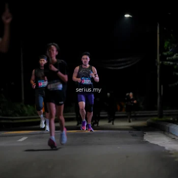 Runner Photo 3618737