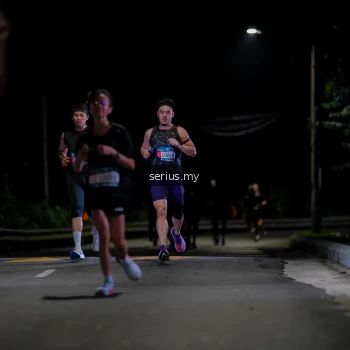 Runner Photo 3618742