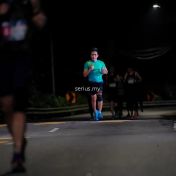 Runner Photo 3618760