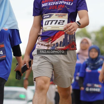 Runner Photo 3618872