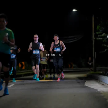 Runner Photo 3618890