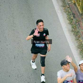 Runner Photo 3618896