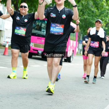 Runner Photo 3619071