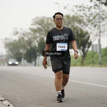 Runner Photo 3619077