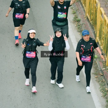 Runner Photo 3619079