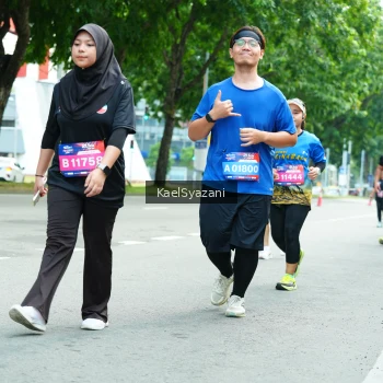 Runner Photo 3619206