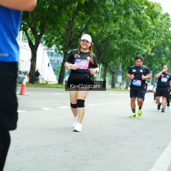 Runner Photo 3619250