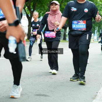 Runner Photo 3619571