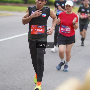 Runner Photo 3619575