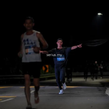 Runner Photo 3619577