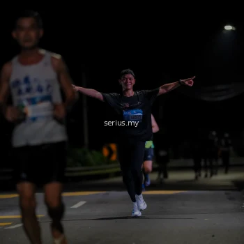 Runner Photo 3619595