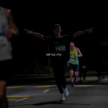 Runner Photo 3619617