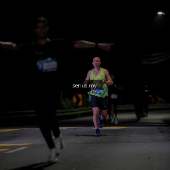 Runner Photo 3619624