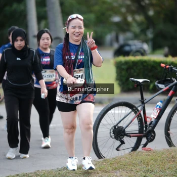Runner Photo 3619626